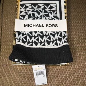Michael Kors Black and White Scarf and beanie